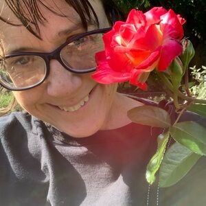 Meet your Posher, Ali